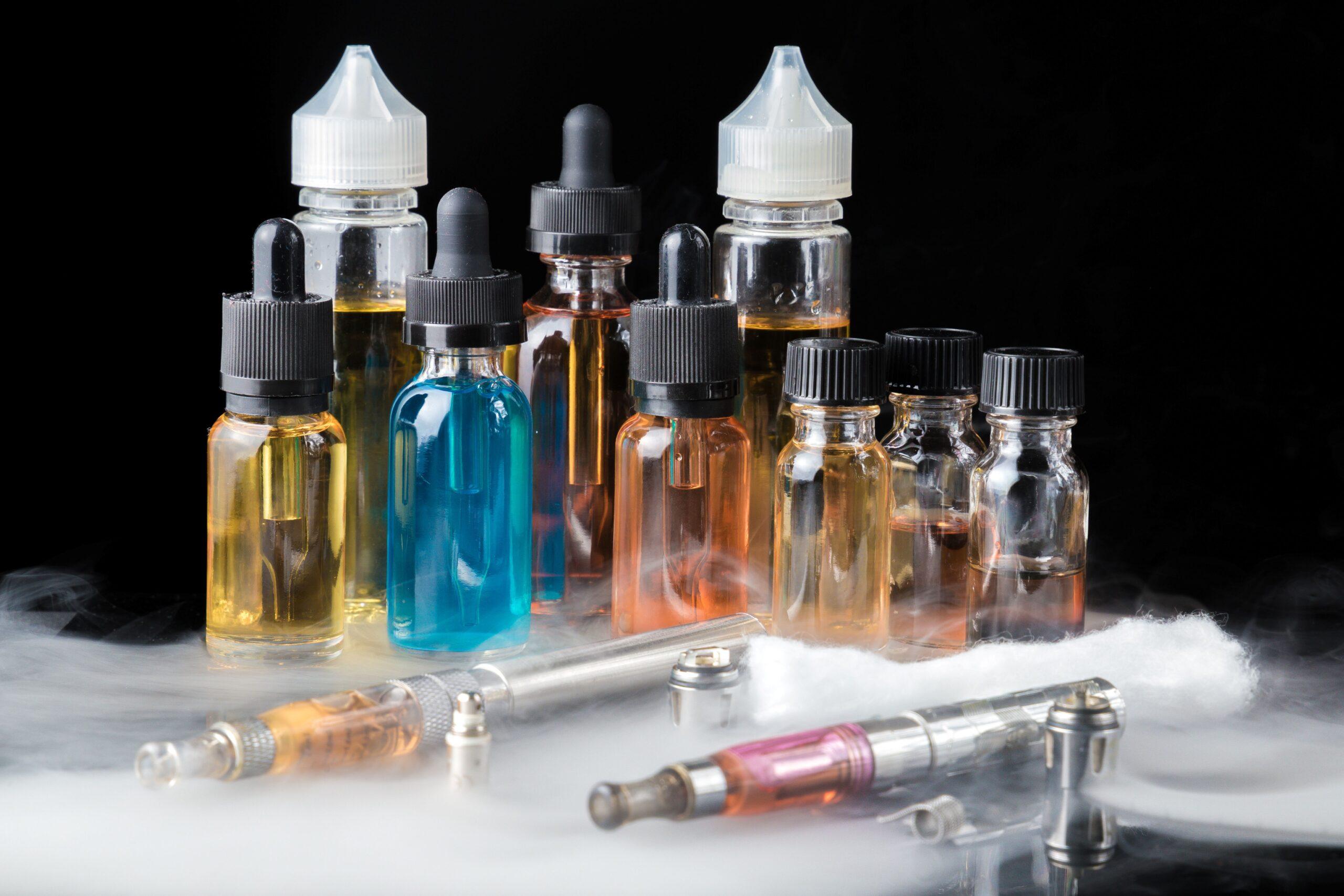 E-Liquid Flaschen und Vape Zubehör im Detail